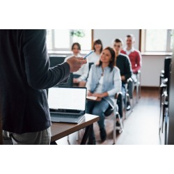 Palestra sobre recolocação no mercado de trabalho será promovida pela Agência do Trabalhador de Campo Largo